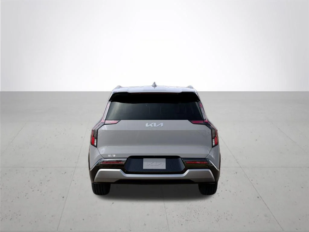 New 2026 Gray Kia Land image 5