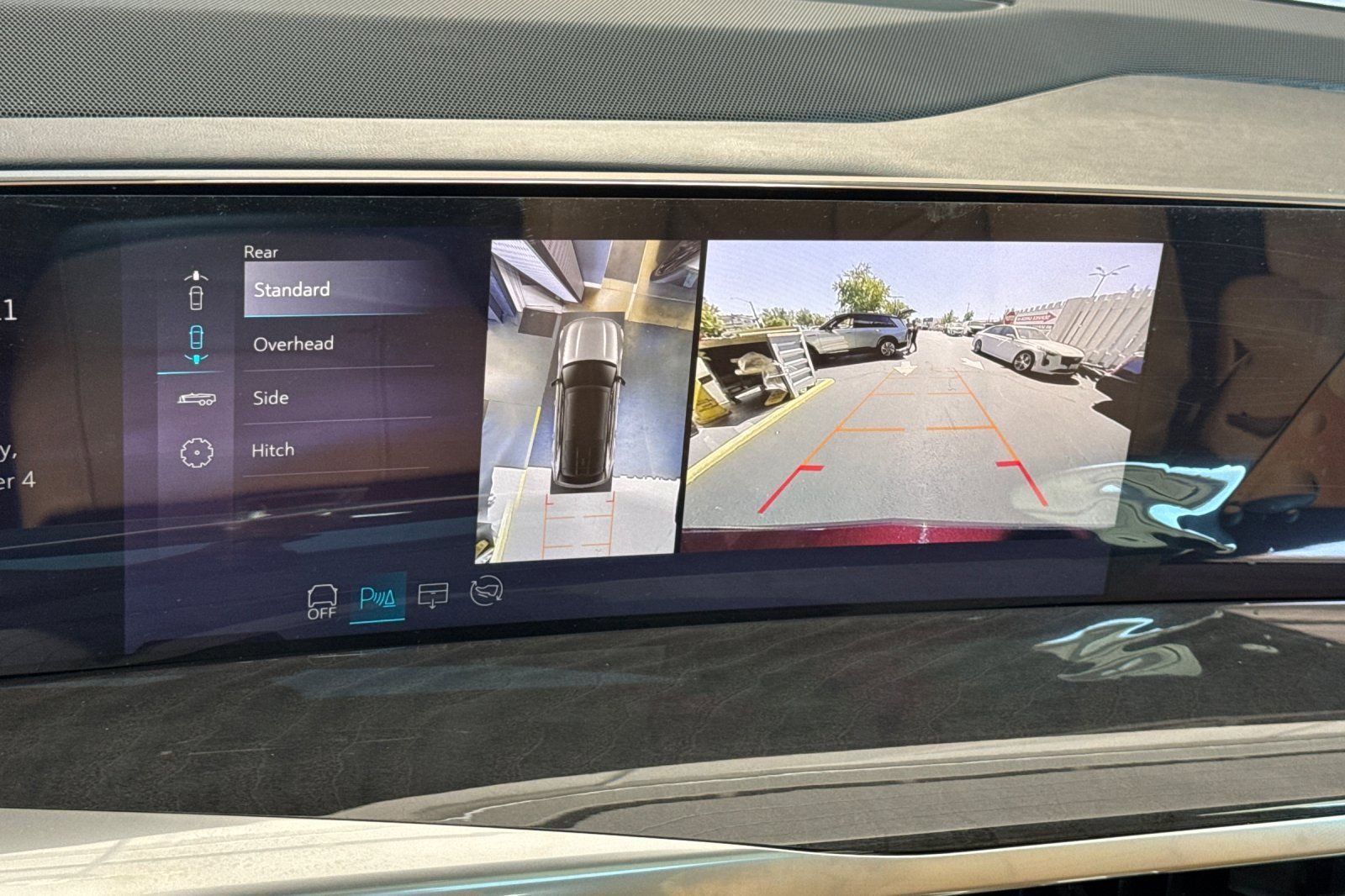 2025 Cadillac Escalade IQ Sport 2 - Photo 22
