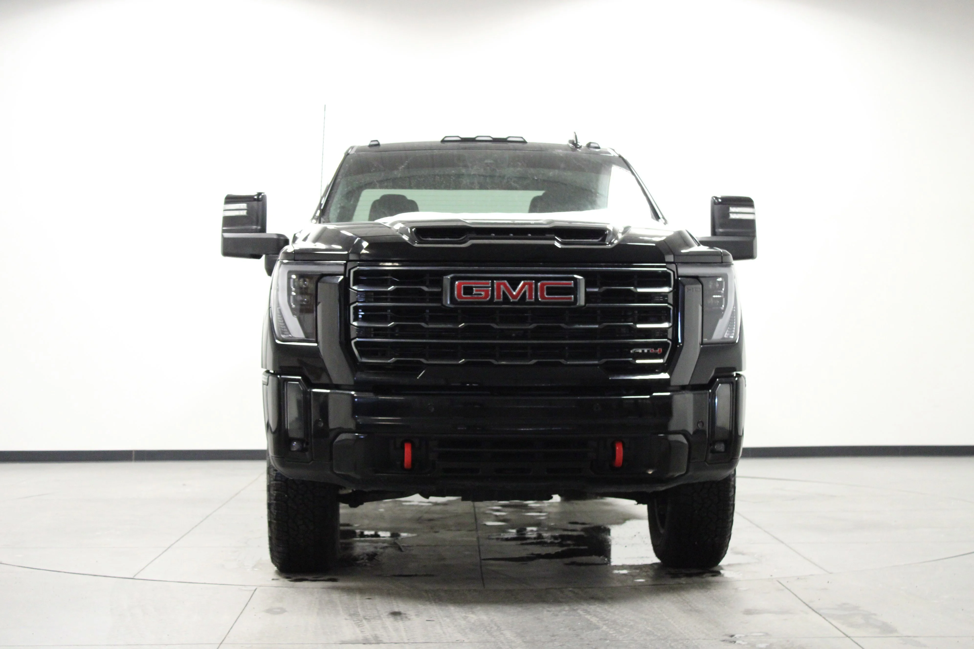 Used 2024 Onyx Black GMC AT4 image 9