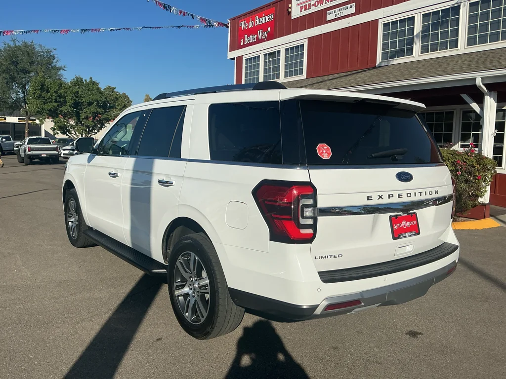 Used 2024 Oxford White Ford Limited image 7