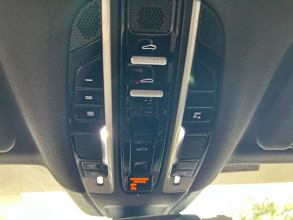 Used 2018 Black Porsche 4 image 54