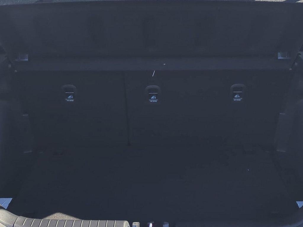 New 2026 Silver Hyundai SEL image 13
