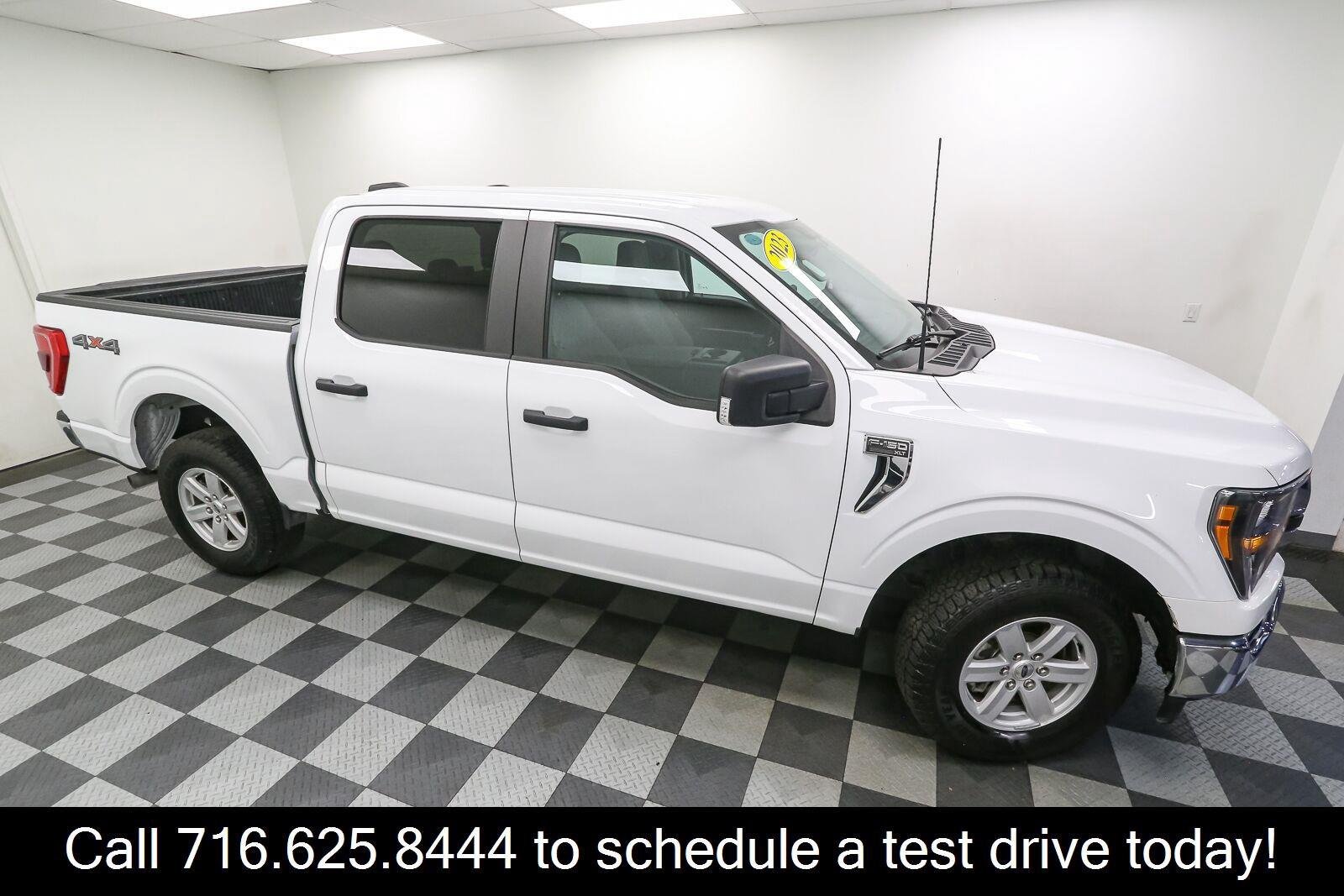 Used 2023 Oxford White Ford XLT image 5