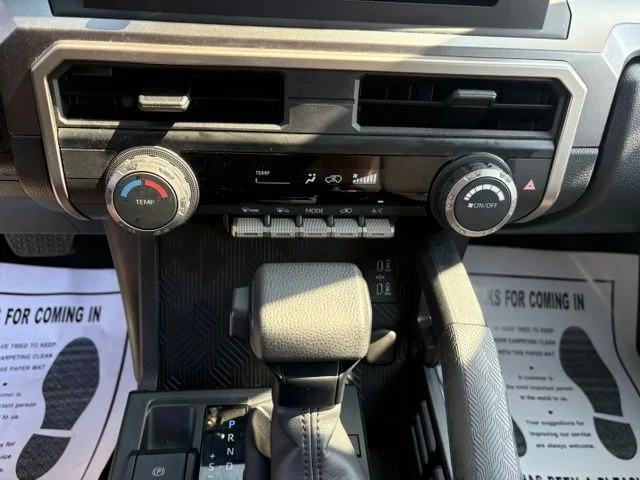 Used 2025 White Toyota SR5 image 17