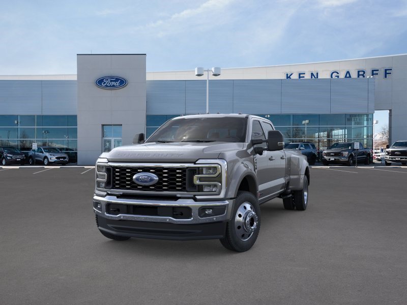 New 2026 Carbonized Gray Metallic Ford LARIAT image 2