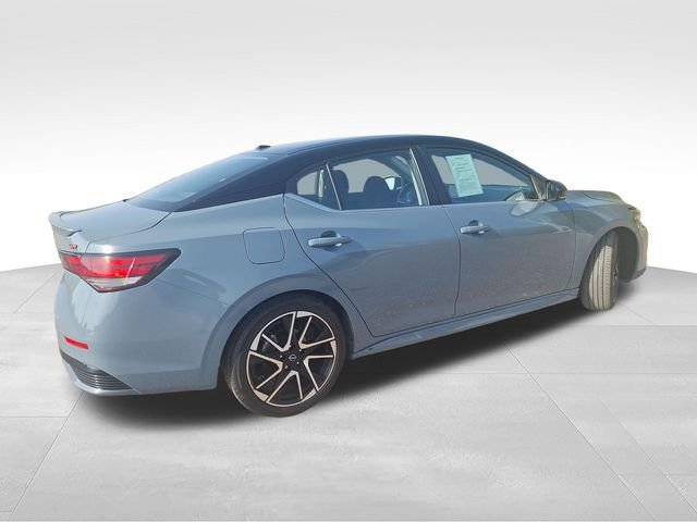 Used 2024 Gray Nissan SR image 8