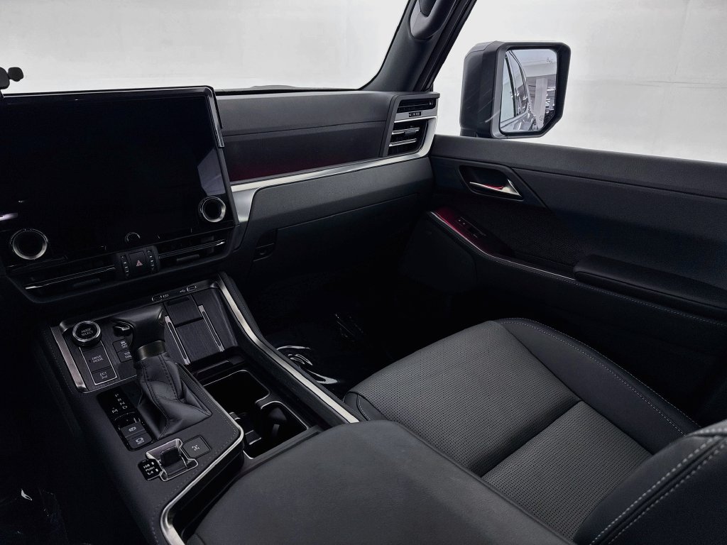 Used 2026 Gray Lexus 550 Luxury+ image 24