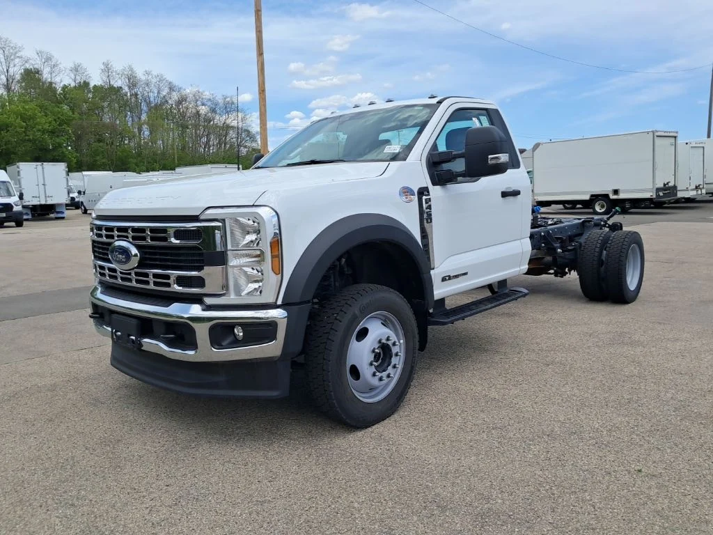 2024 Ford F-450 XL 4x4 Regular Cab 169-In DRW's photo