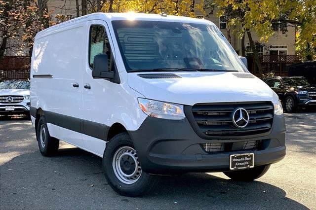 2026 Mercedes-Benz Sprinter 2500 144 WB's photo