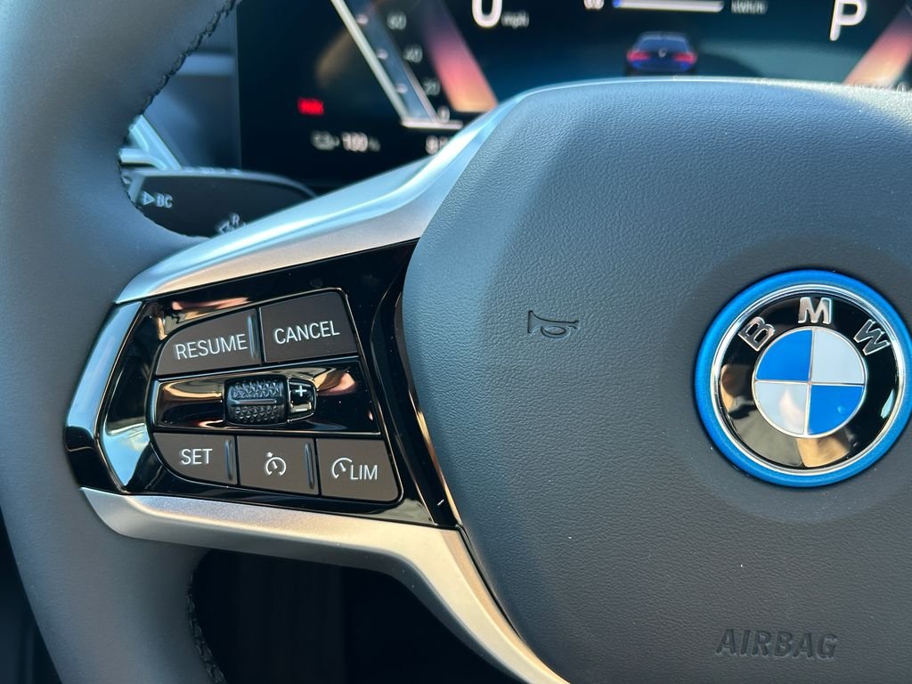 New 2026 Tanzanite Blue II Metallic BMW eDrive40 image 19