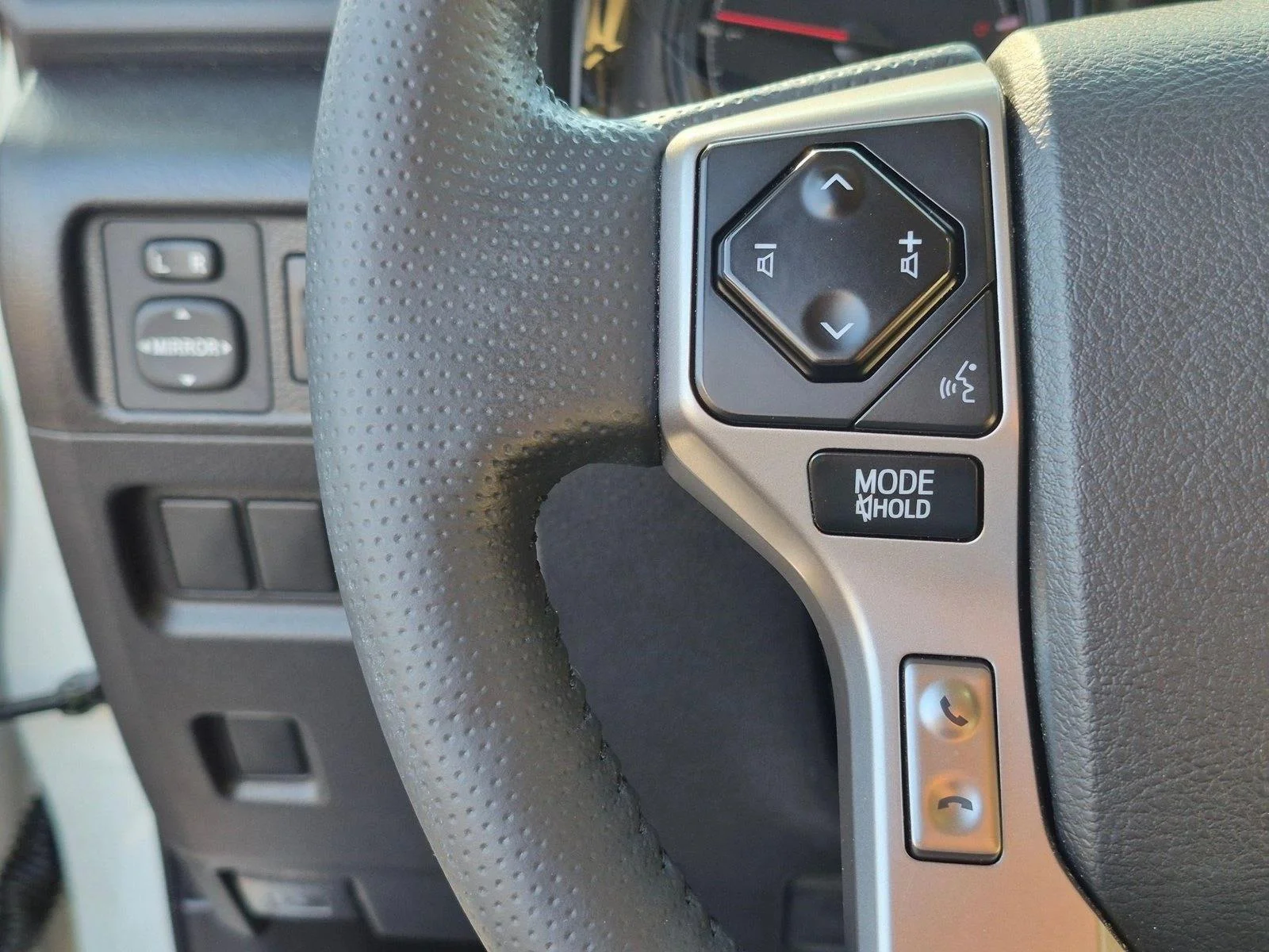 Used 2023 Ice Cap Toyota SR5 Premium image 11
