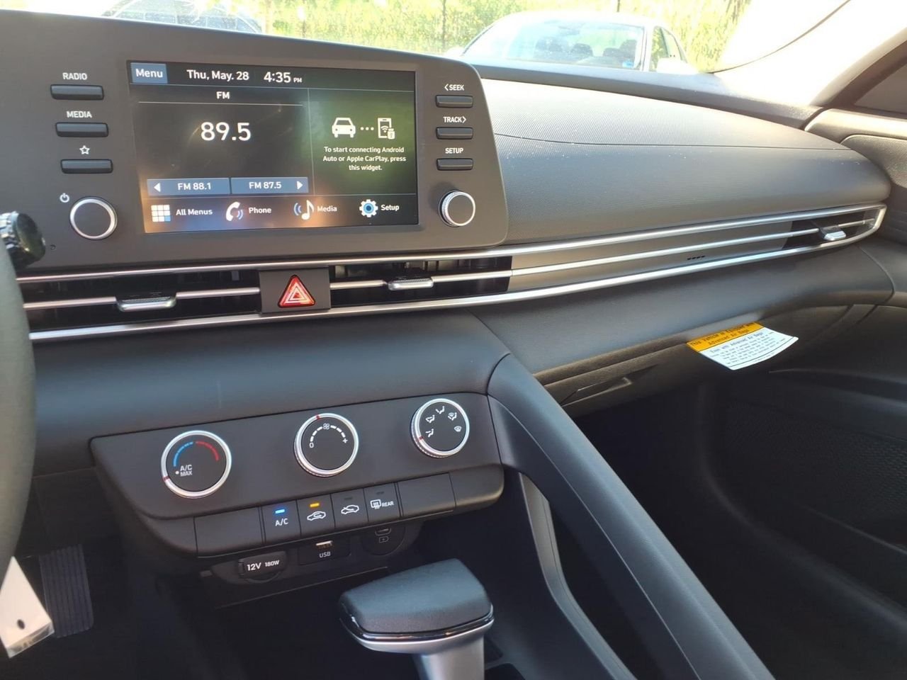 New 2026 Abyss Black Hyundai SE image 33