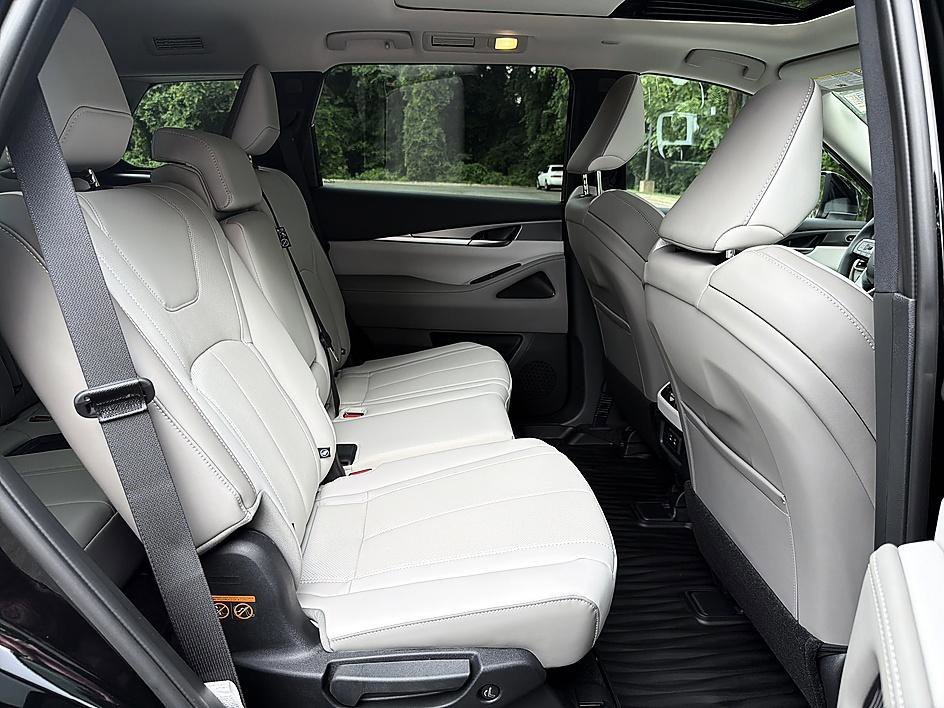 New 2027 Black Obsidian INFINITI PURE image 22
