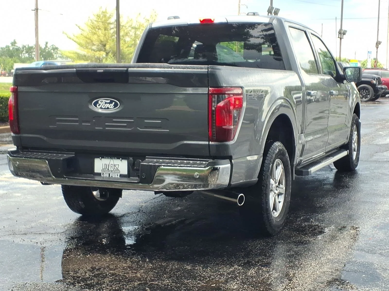Used 2025 Gray Metallic Ford XLT image 26