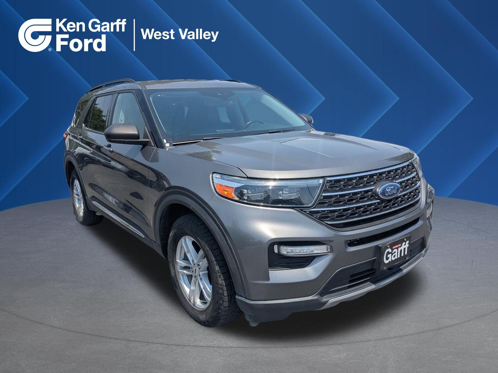 2023 Ford Explorer XLT 4WD's photo