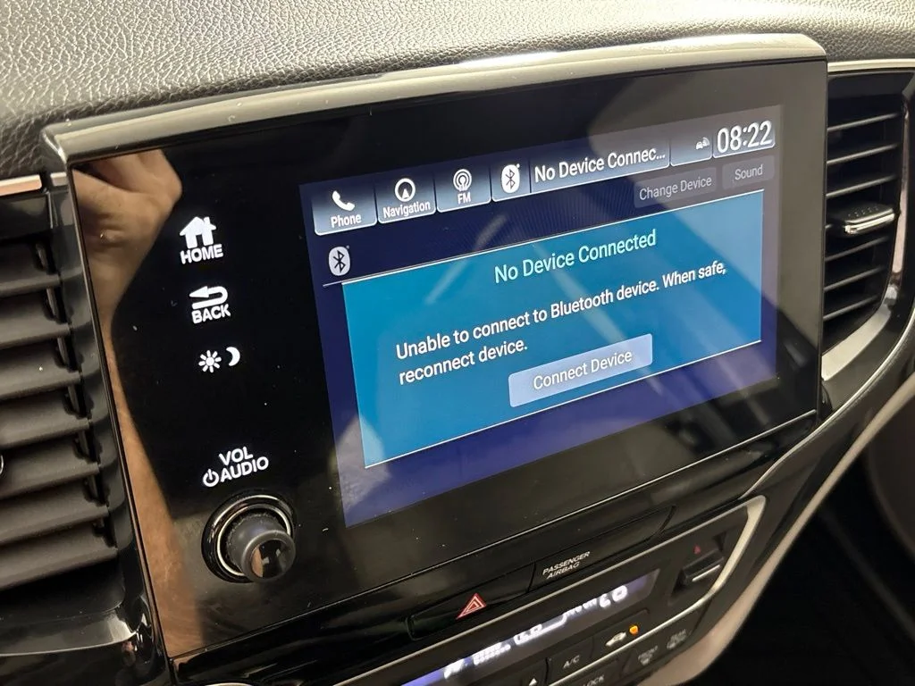 Used 2019 Blue Honda Touring image 41