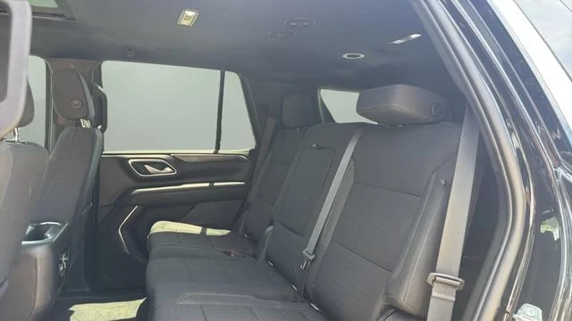 Used 2022 Black Chevrolet LS image 18