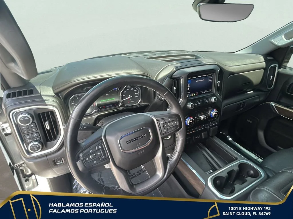 Used 2021 WHITE FROST TRICOAT GMC Denali image 17