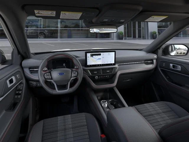 New 2026 Star White Metallic Tri-Coat Ford ST-Line image 32