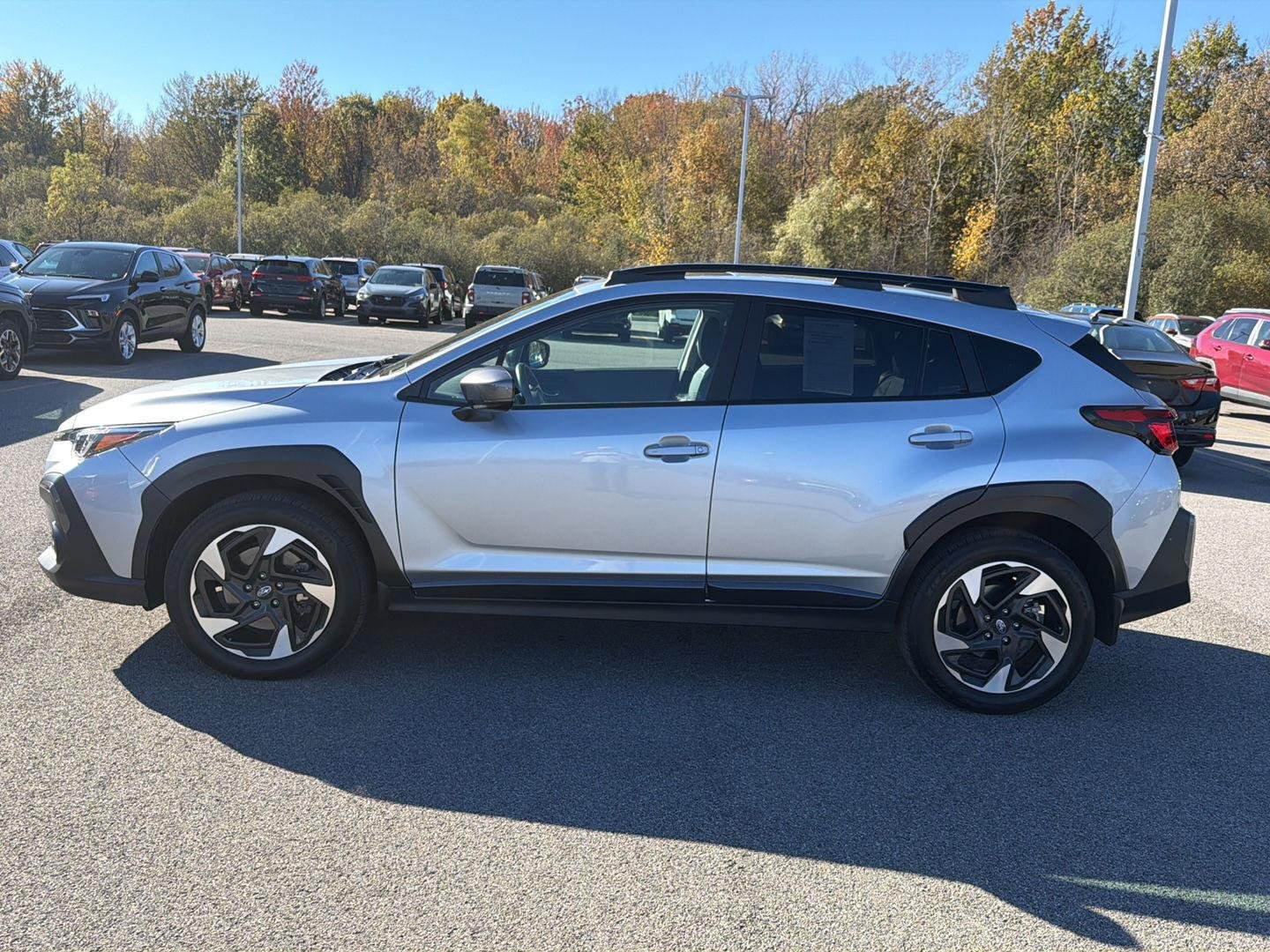 Used 2024 Ice Silver Metallic Subaru Limited image 6