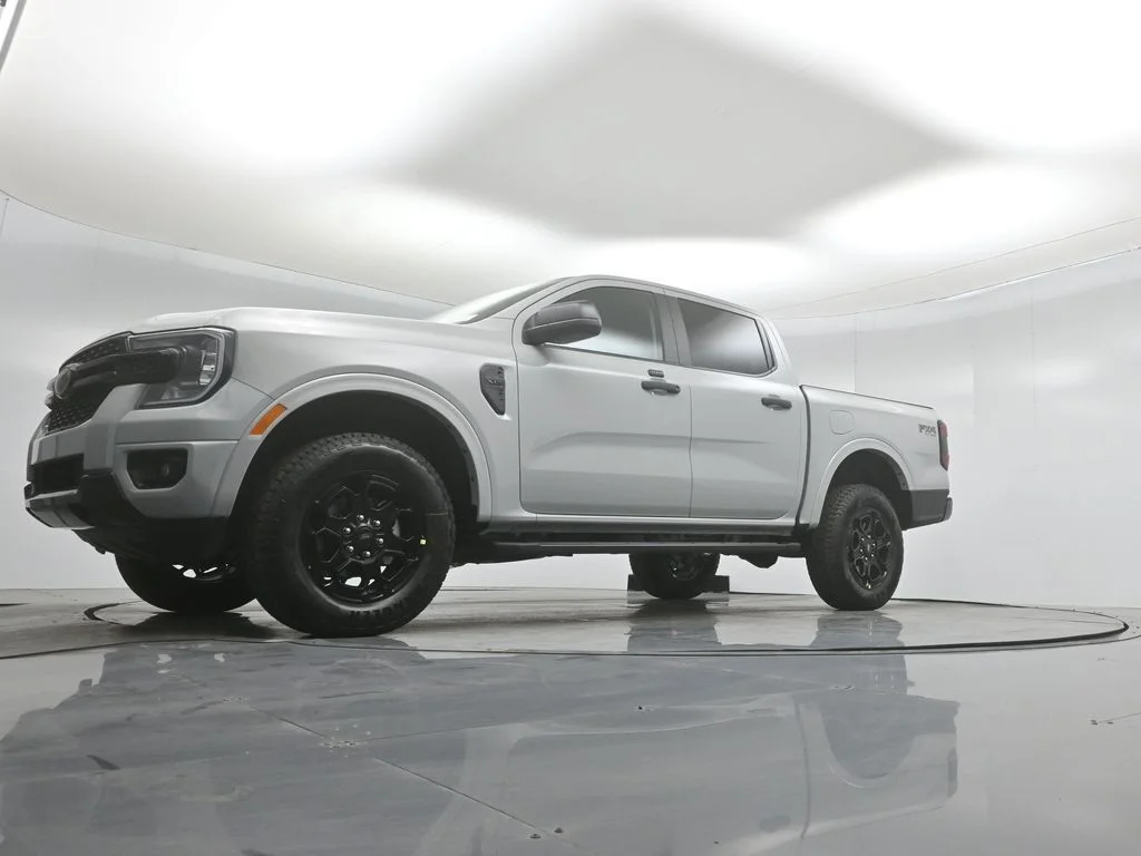 New 2026 Avalanche Ford XLT image 41