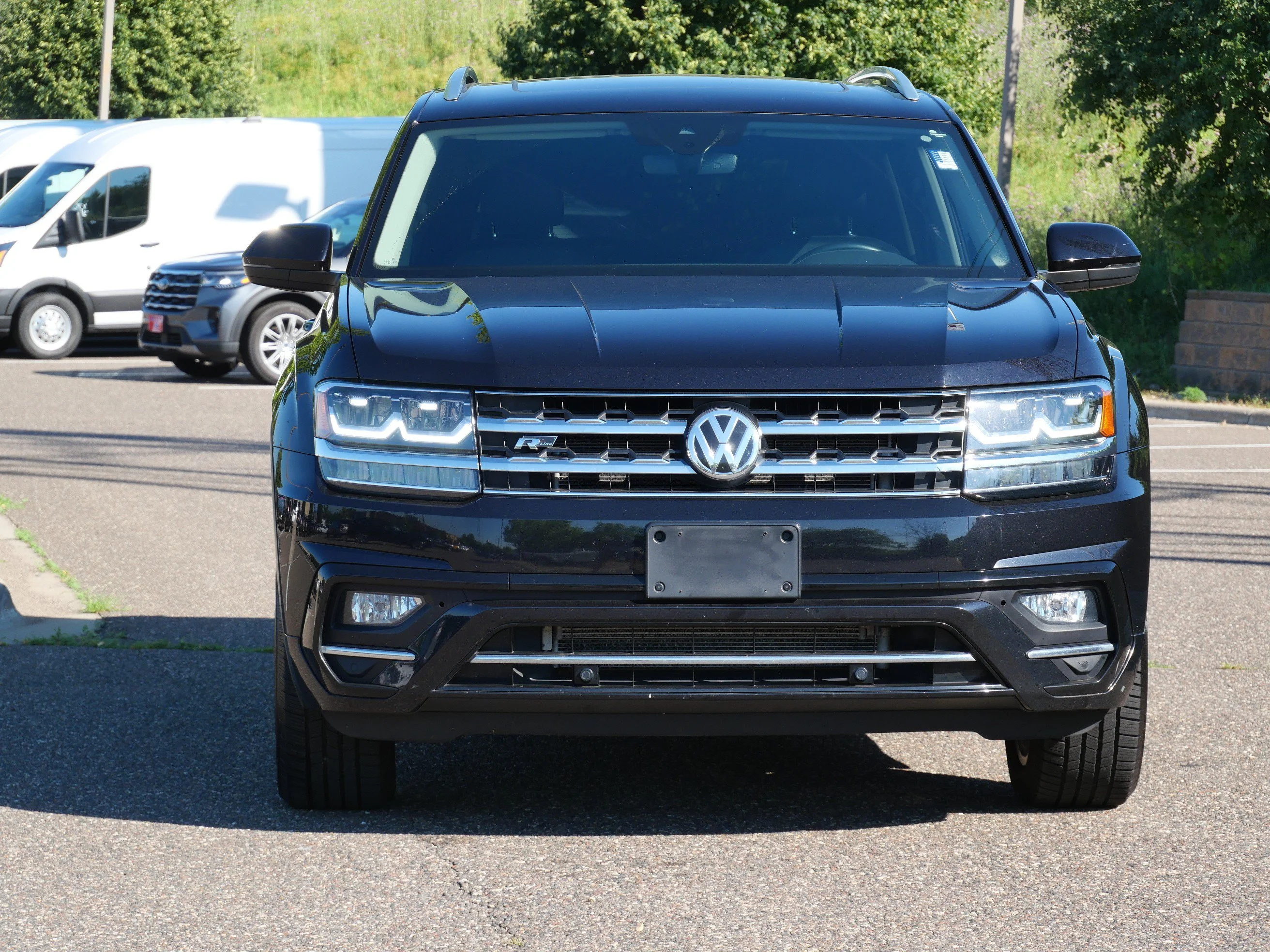 Used 2019 Volkswagen Atlas SEL R-Line with VIN 1V2RR2CA7KC619482 for sale in Eden Prairie, Minnesota