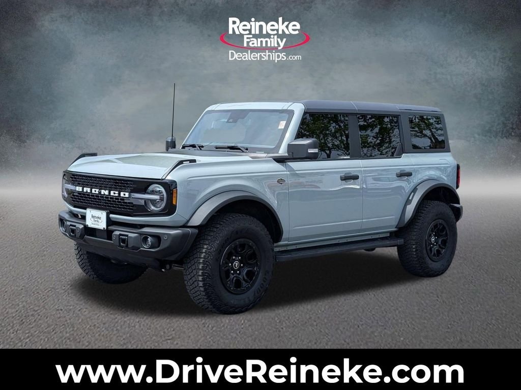 2023 Ford Bronco Wildtrak Advanced 4WD 4-door's photo