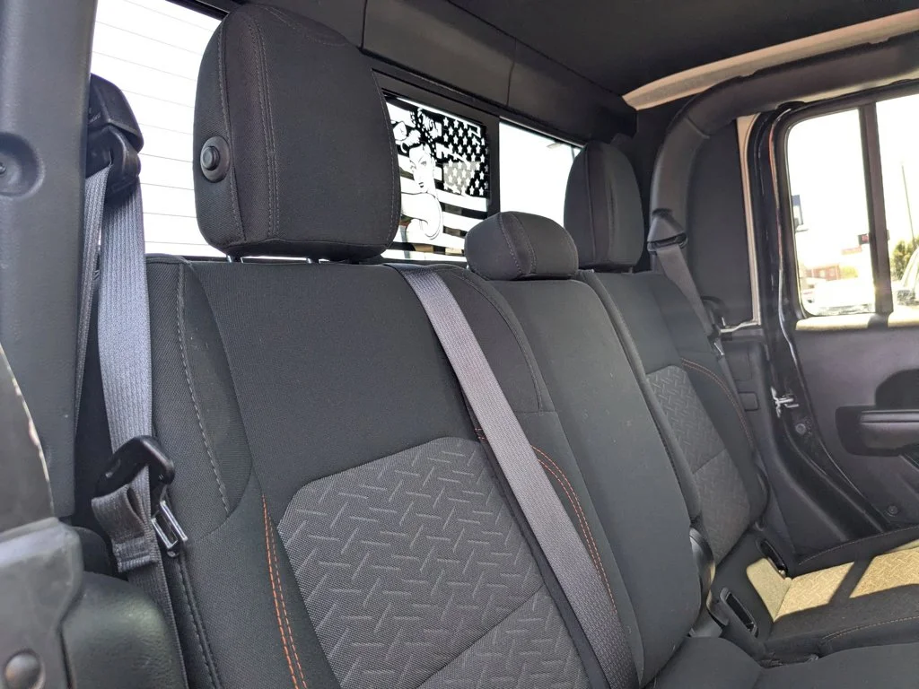 Used 2020 Black Clearcoat Jeep Mojave image 26