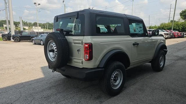 New 2026 Desert Sand Ford Base 4WD image 26