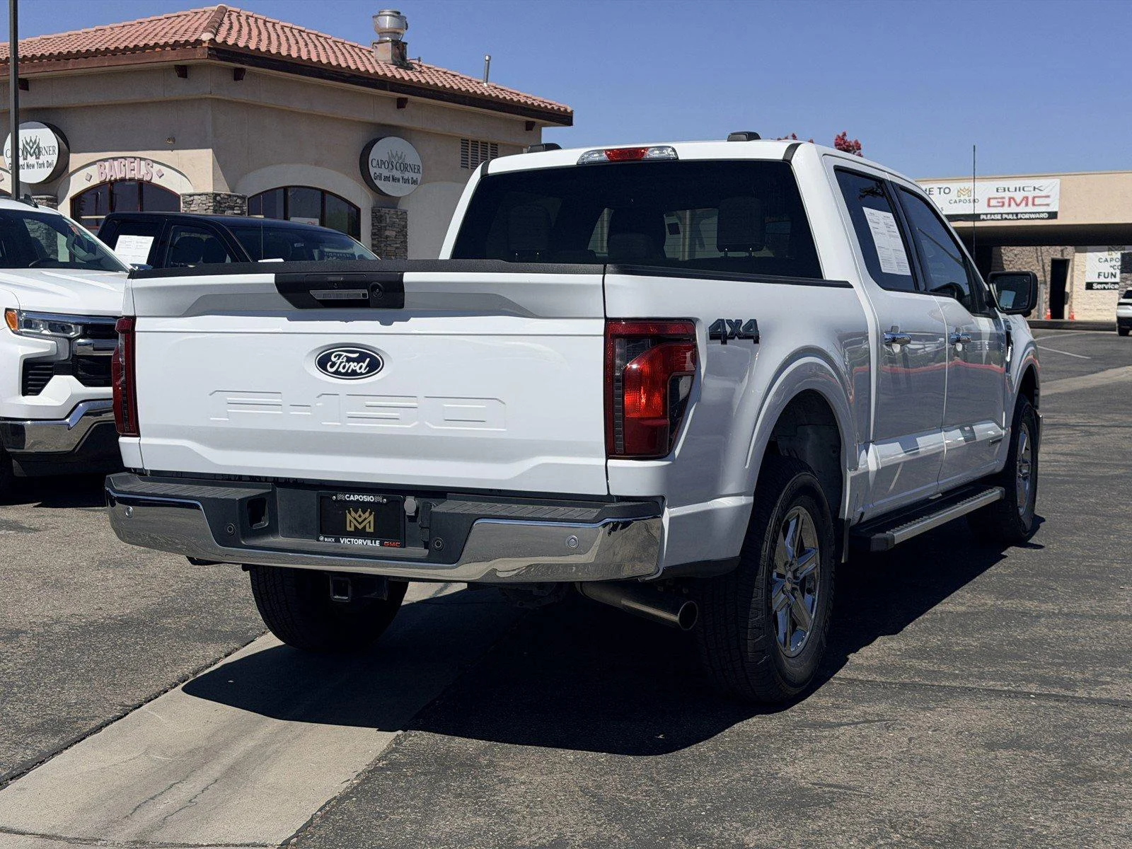Used 2024  Ford XLT image 6