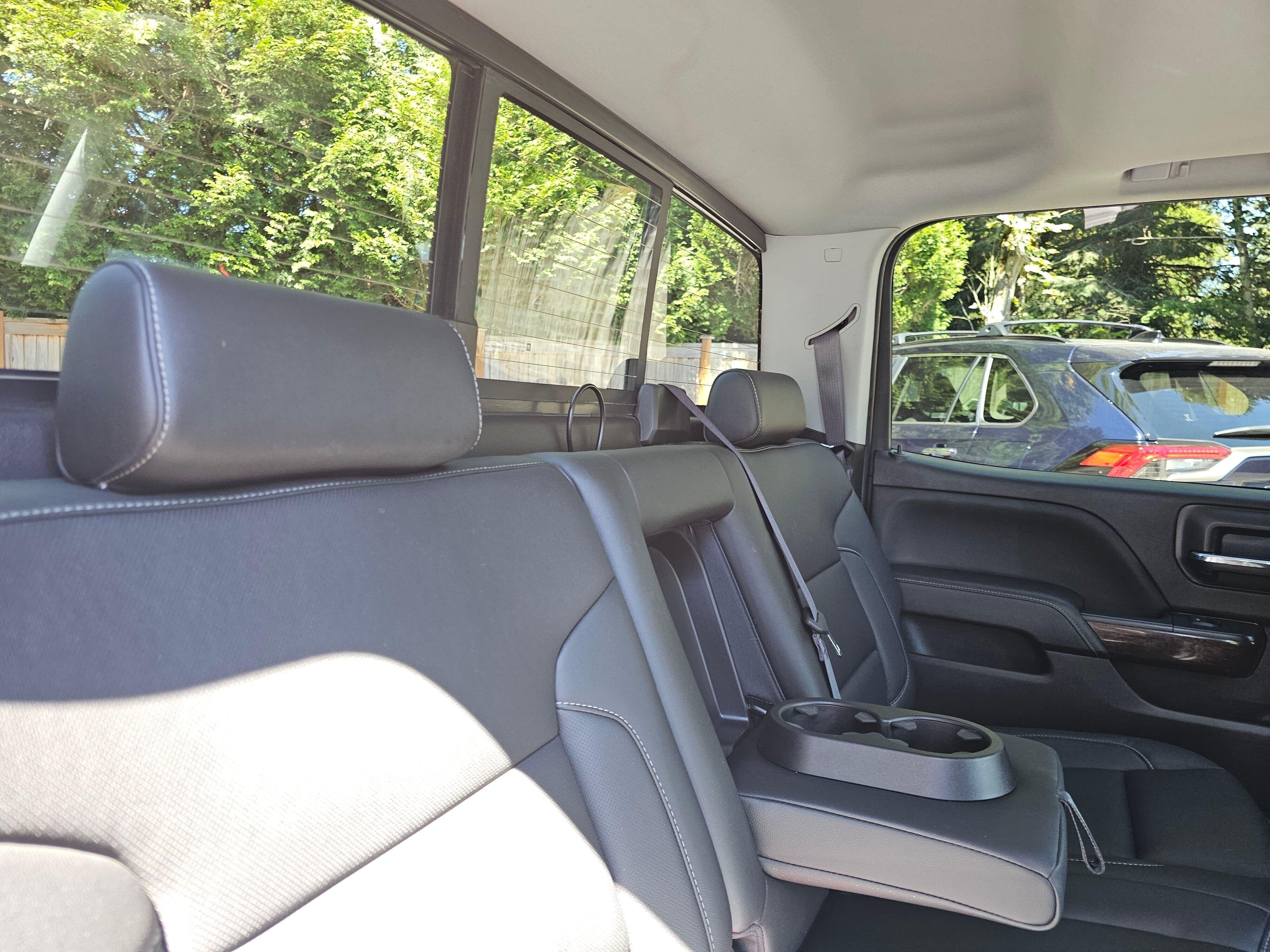 Used 2017 White Frost Tricoat GMC SLT image 13