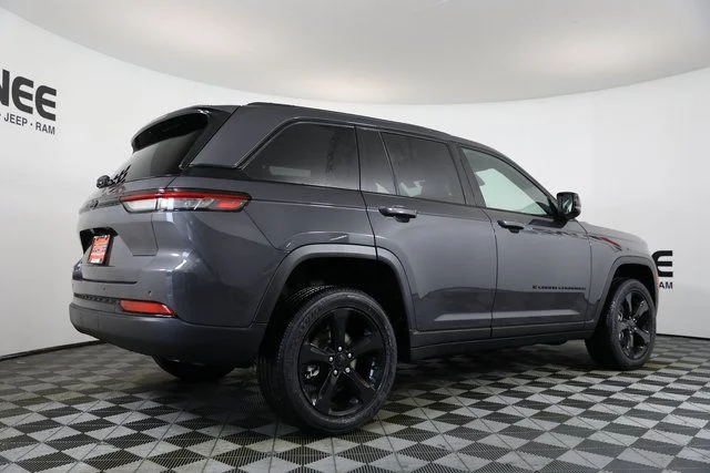 2025 Jeep Grand Cherokee Altitude - Photo 33