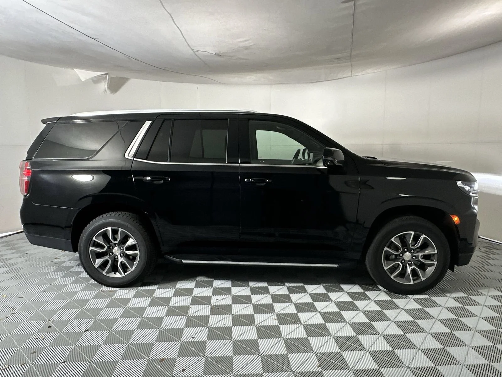 Used 2023 Black Chevrolet LT image 9