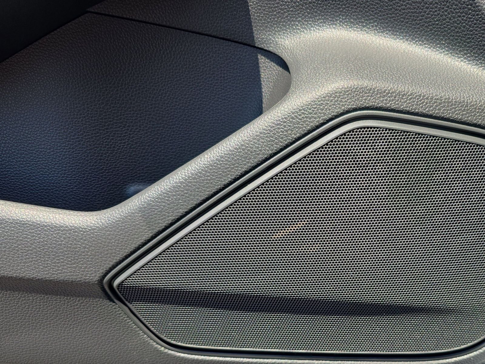 2026 Honda Civic Sport Touring - Photo 17