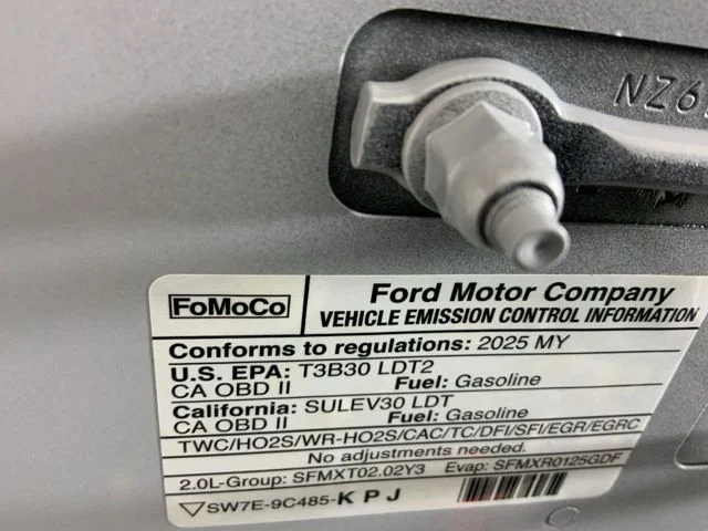 New 2025 Space White Metallic Ford XLT image 33