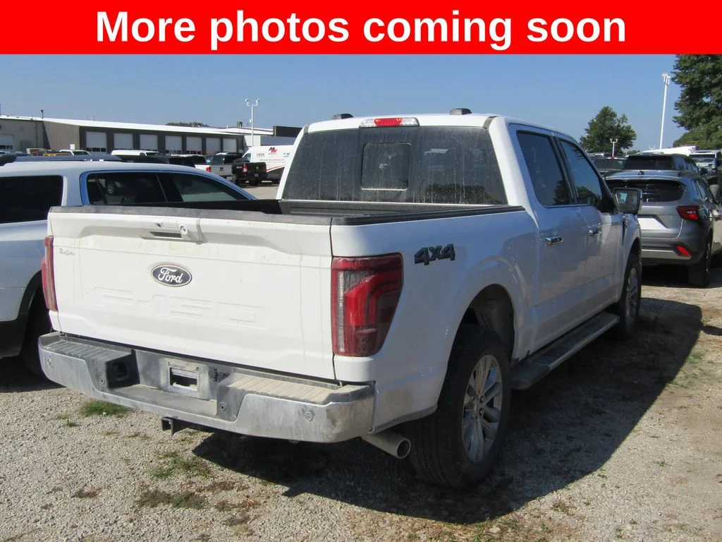 Used 2026 Oxford White Ford Lariat image 5