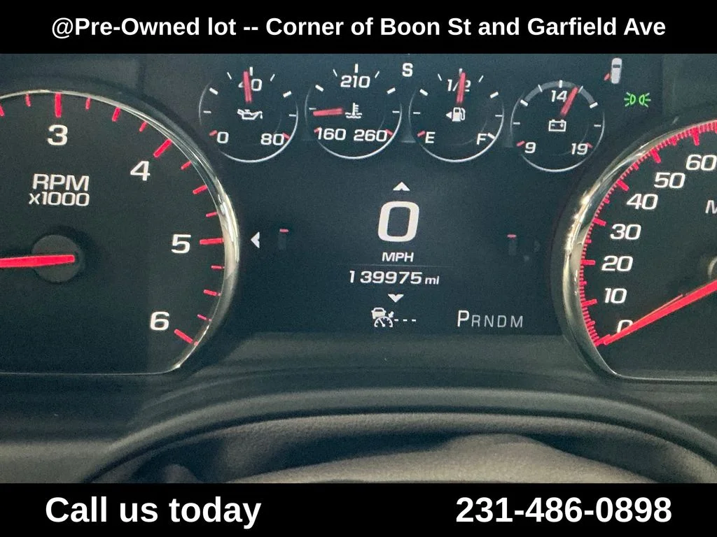 Used 2016 Red GMC Denali image 22