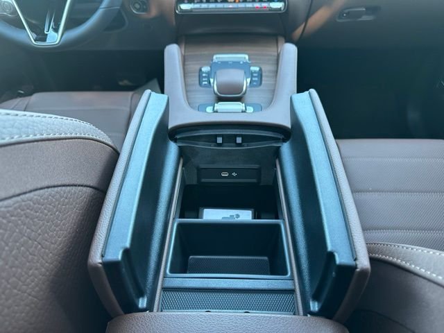 Used 2026 Twilight Blue Metallic Mercedes-Benz GLS 450 image 41