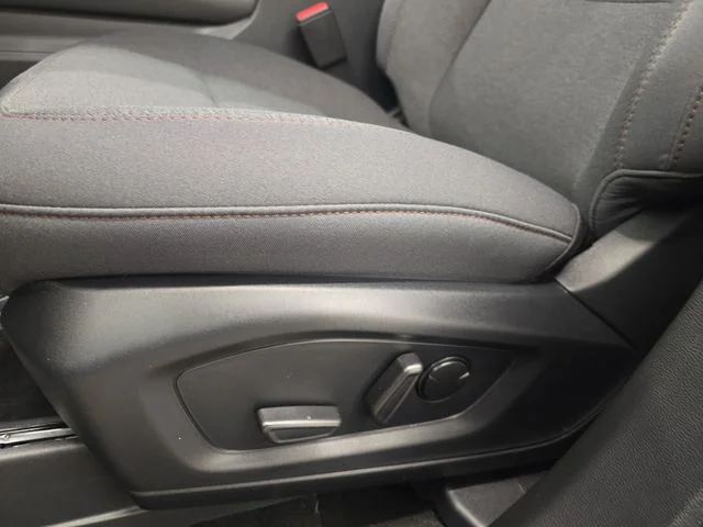 New 2026 Agate Black Metallic Ford Active image 43
