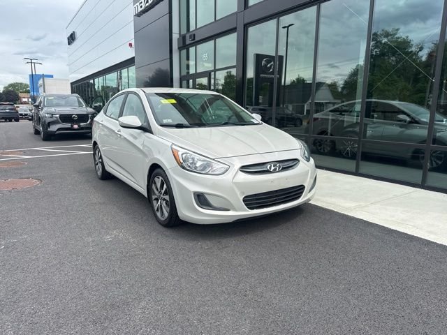 Used 2017 Beige Hyundai Value Edition image 1