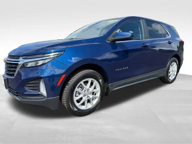 Used 2022 BLUE GLOW METALLIC Chevrolet LT image 1