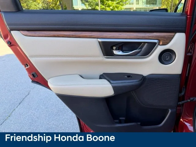 Used 2019 Red Honda Touring image 37
