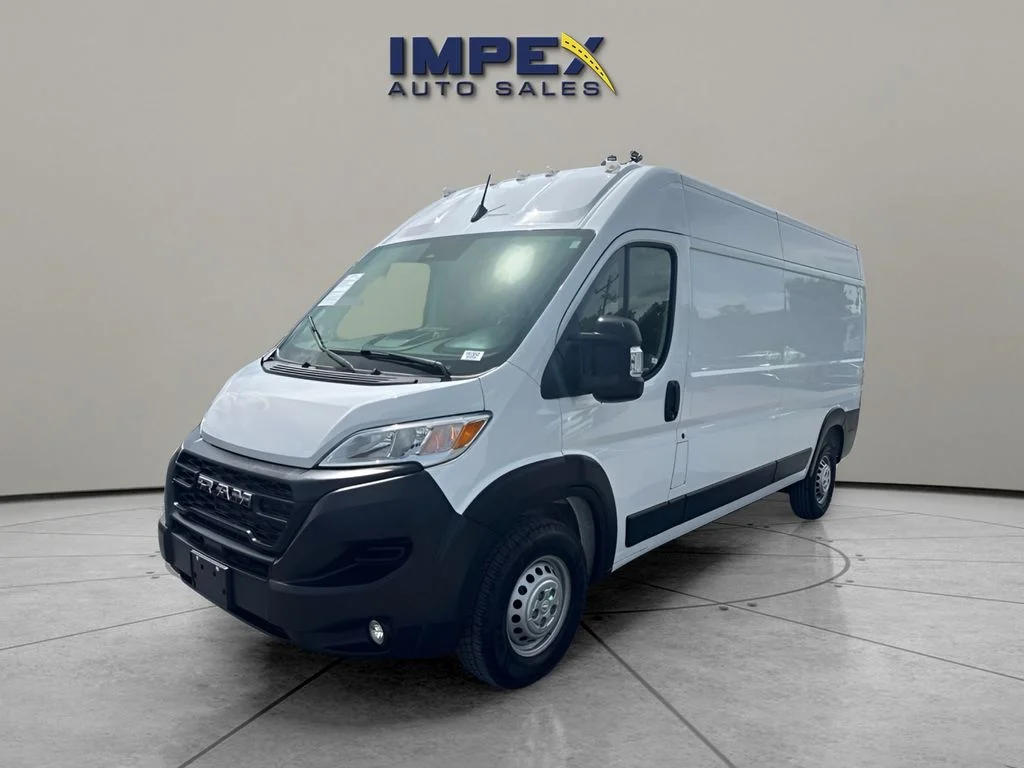 Used 2024 White Ram High Roof image 1