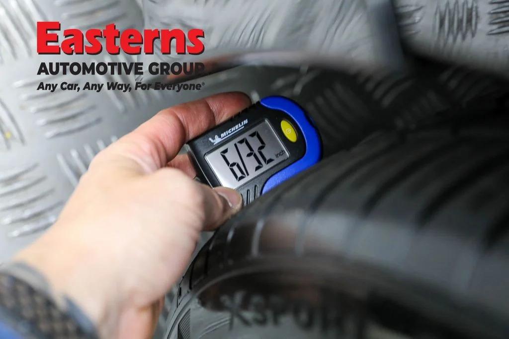 Used 2022 Black Nissan 2.5 SR image 25