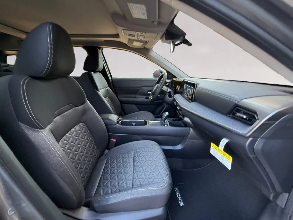 New 2027 Gray Nissan SV image 17