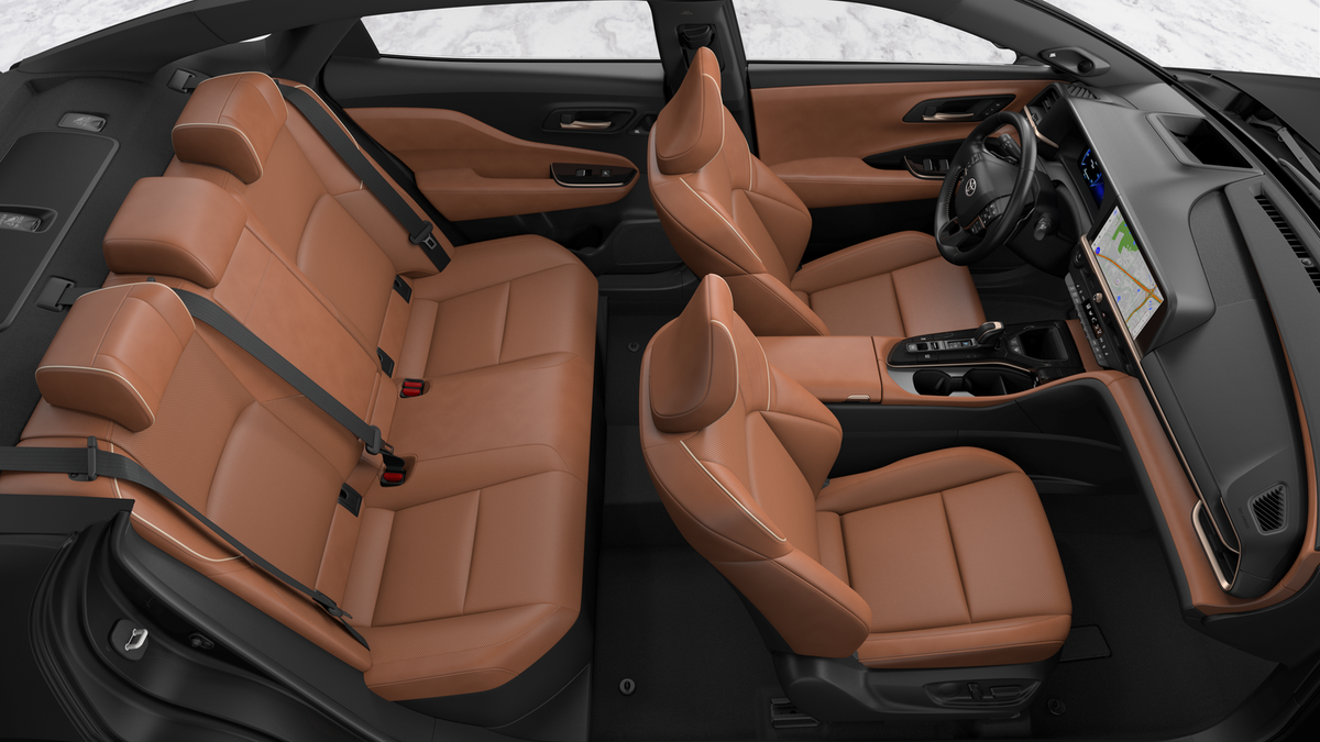 New 2027 Oxygen White Toyota Platinum image 22