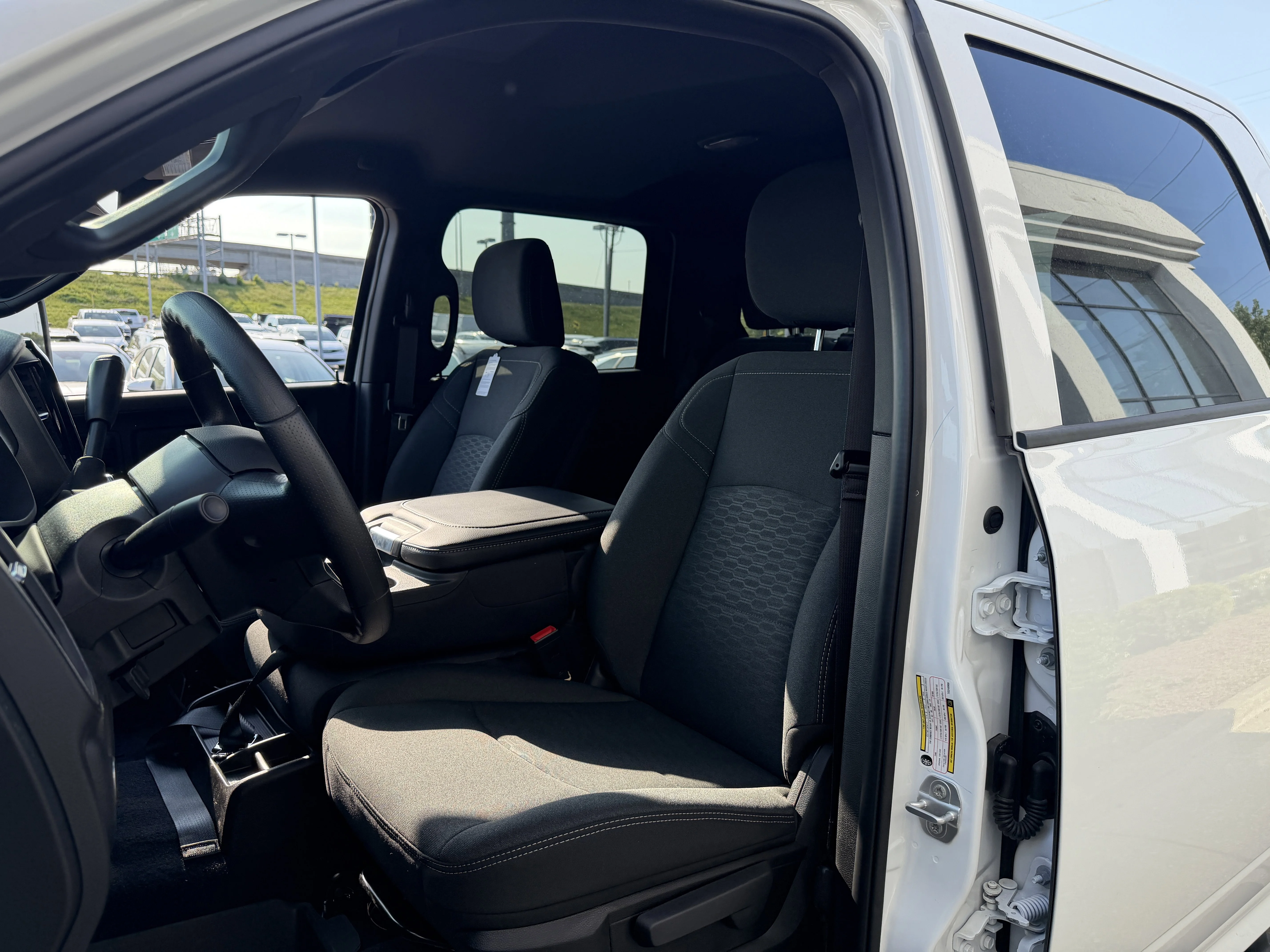 2026 RAM 2500 Tradesman - Photo 32
