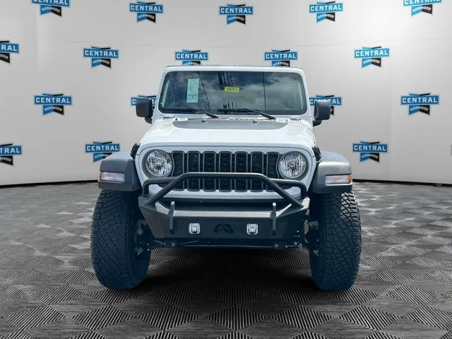 New 2025 White Jeep Sport S image 8