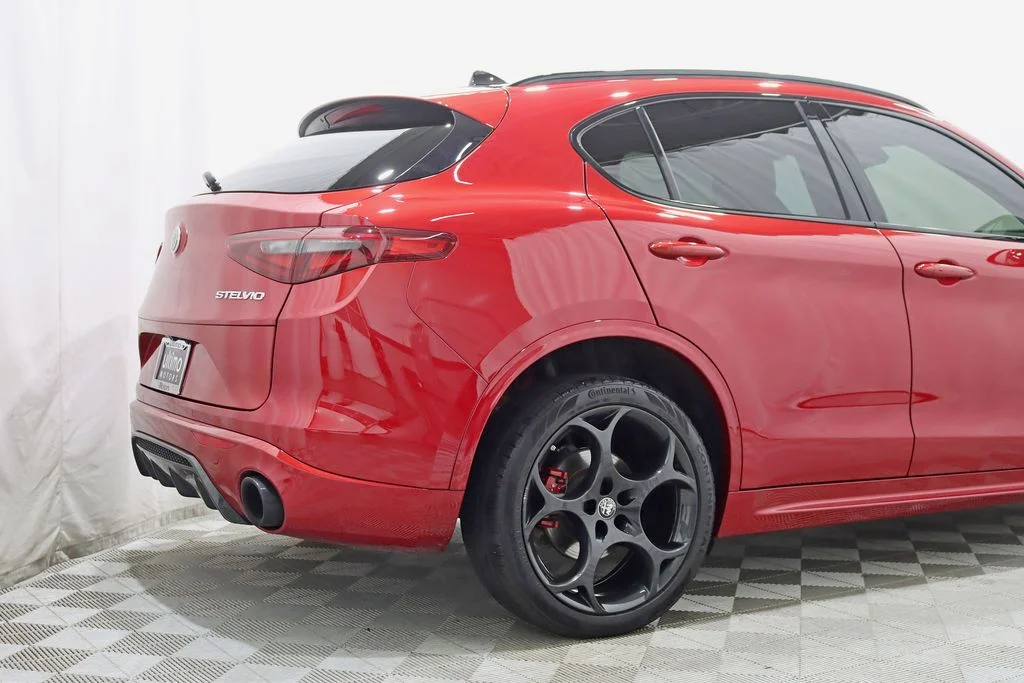 2023 Alfa Romeo Stelvio Veloce