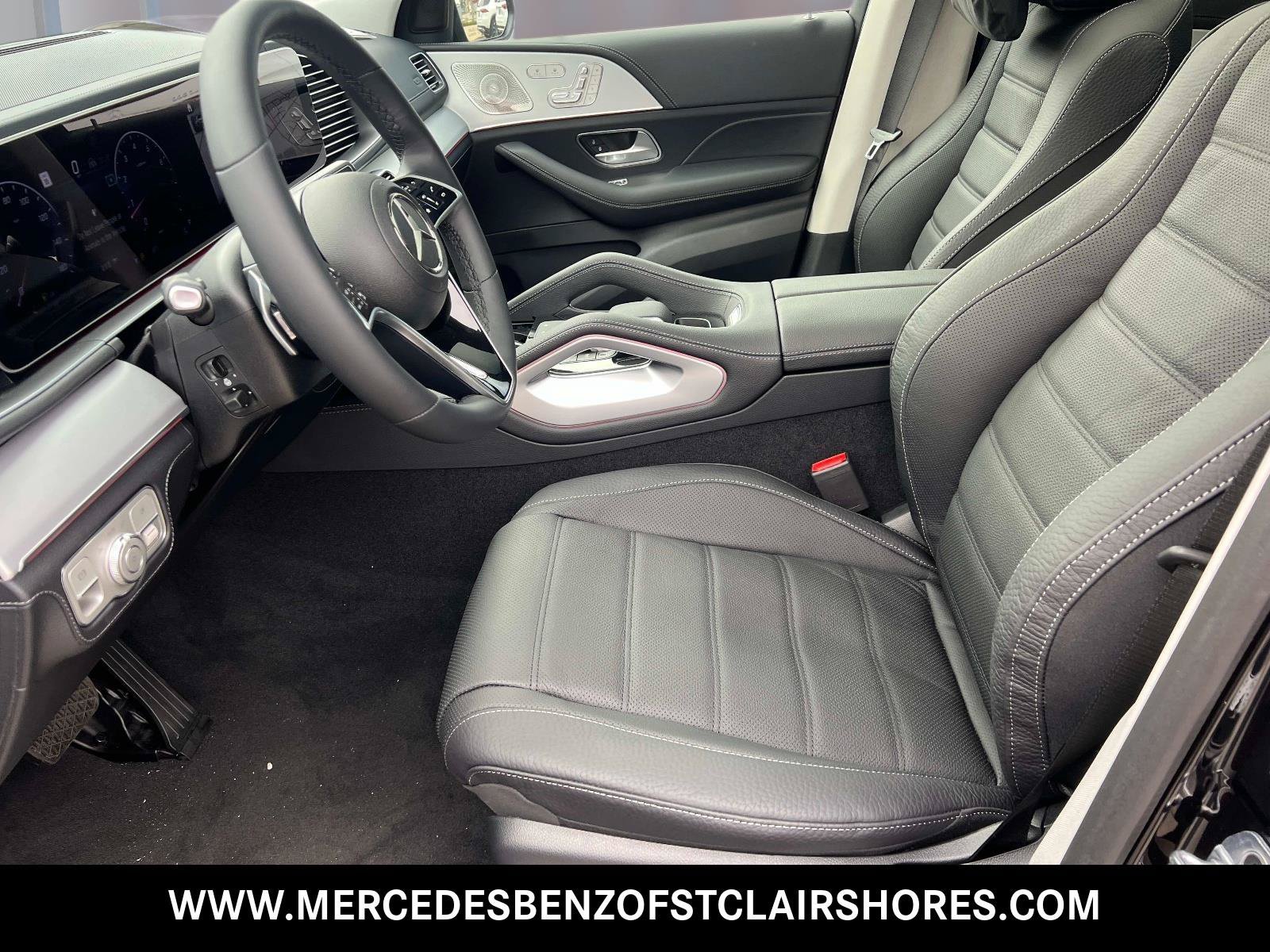 New 2026 Obsidian Black Metallic Mercedes-Benz GLE 350 image 20
